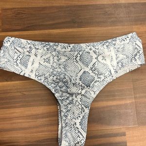 Bathing suit bottoms